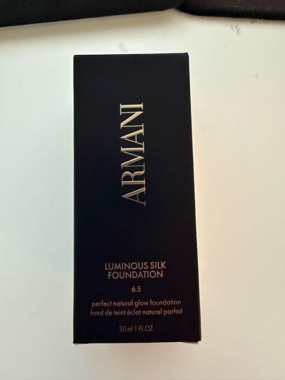 Armani Luminous Silk Foundation - 6.5 - Brand New